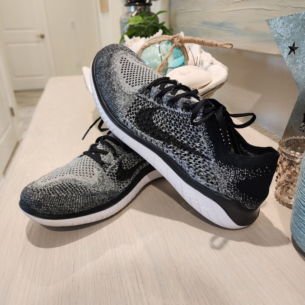 942838-101 Nike Free RN Running Shoes Mens 10.5